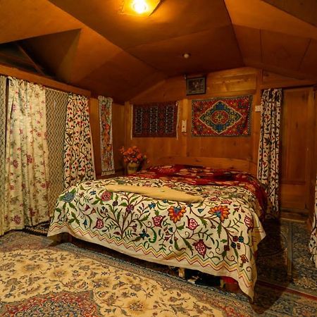 New Bombay Heritage Group Of Houseboats Srinagar (Jammu and Kashmir) Ngoại thất bức ảnh