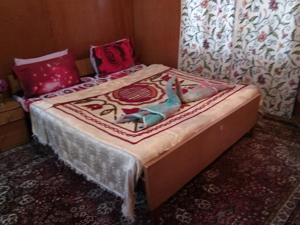New Bombay Heritage Group Of Houseboats Srinagar (Jammu and Kashmir) Ngoại thất bức ảnh