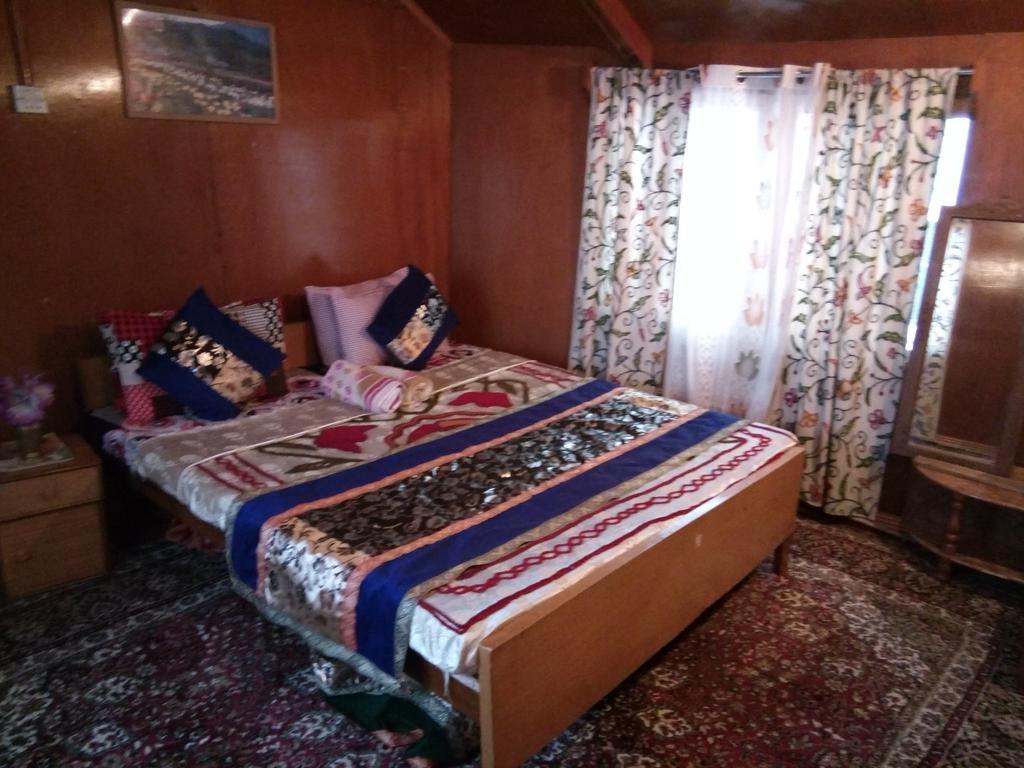 New Bombay Heritage Group Of Houseboats Srinagar (Jammu and Kashmir) Ngoại thất bức ảnh