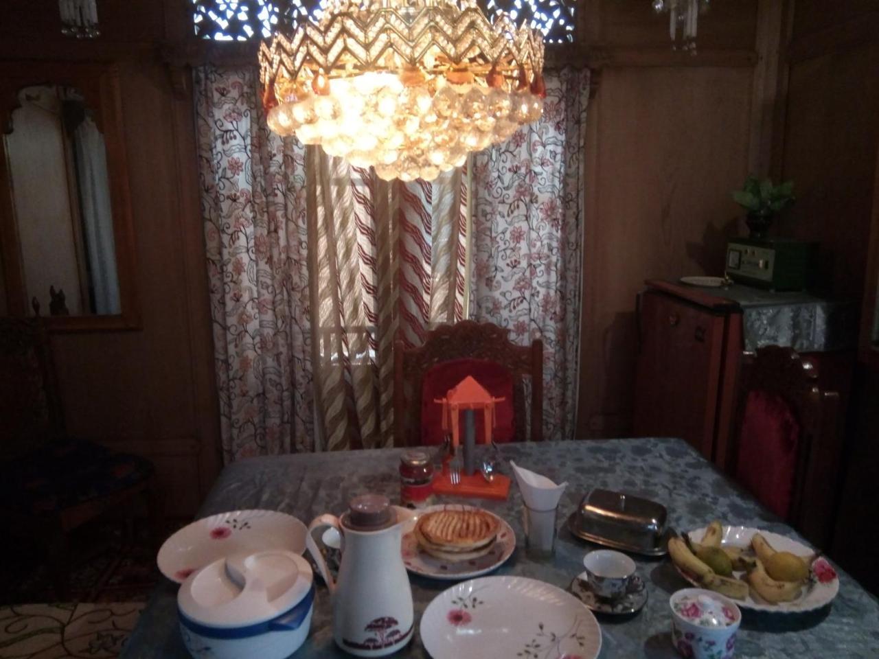 New Bombay Heritage Group Of Houseboats Srinagar (Jammu and Kashmir) Ngoại thất bức ảnh