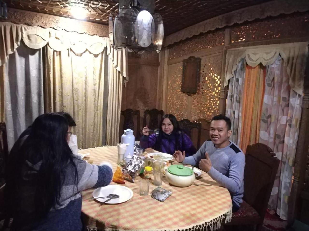 New Bombay Heritage Group Of Houseboats Srinagar (Jammu and Kashmir) Ngoại thất bức ảnh